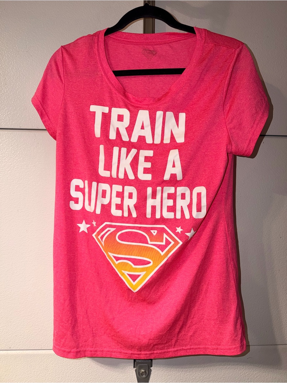 DC Comics Pink Short-Sleeve 'Train Like A Super Hero' Graphic Tee